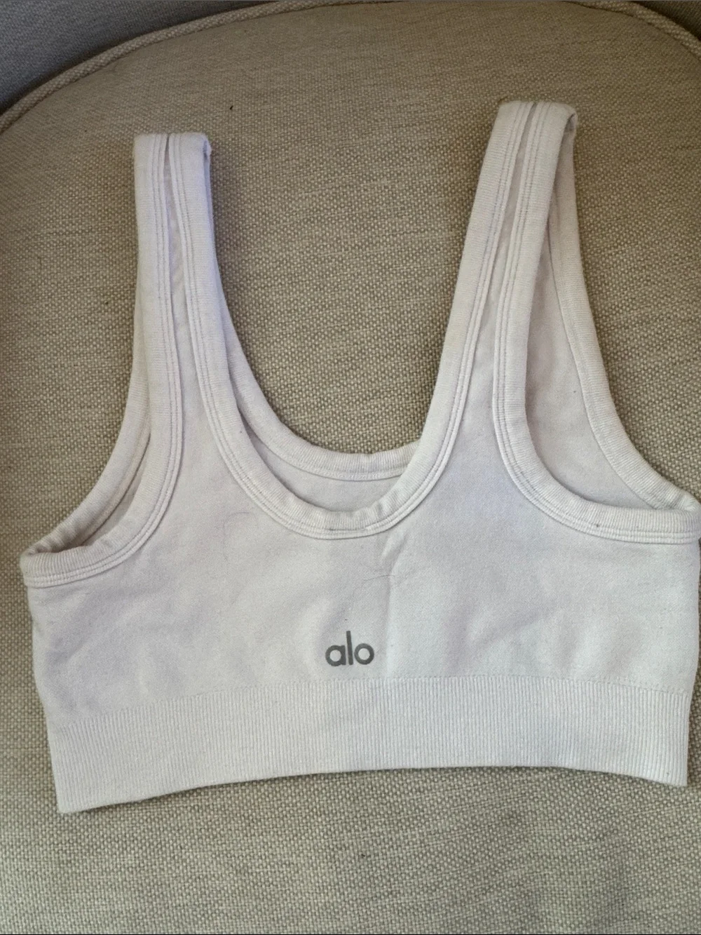 ALO Comfort Stretch Scoop Bralette. White. Size S